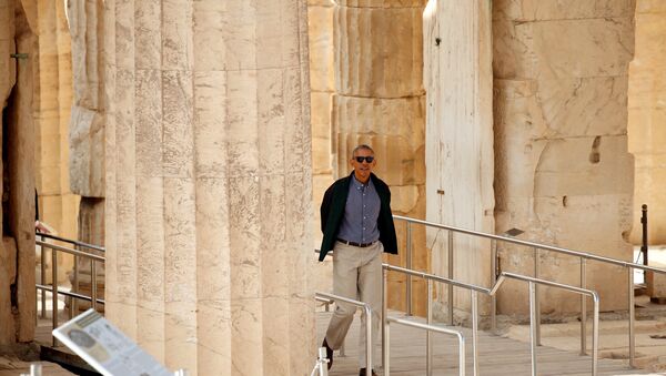 U.S. President Barack Obama tours the Acropolis in Athens, Greece November 16, 2016 - Sputnik International