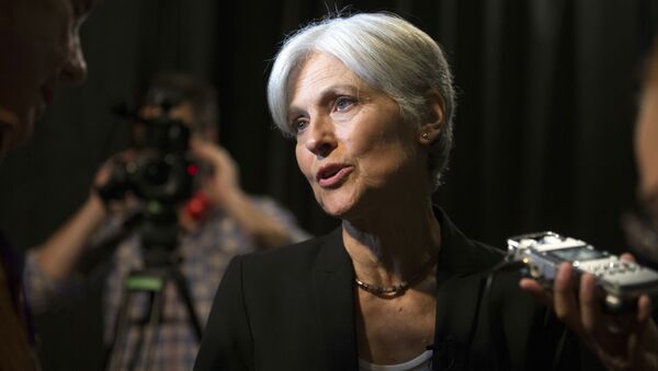 Green party presidential candidate Jill Stein answers questions from members of the media during a campaign stop at Humanist Hall in Oakland, Calif. on Thursday, Oct. 6, 2016 - Sputnik International