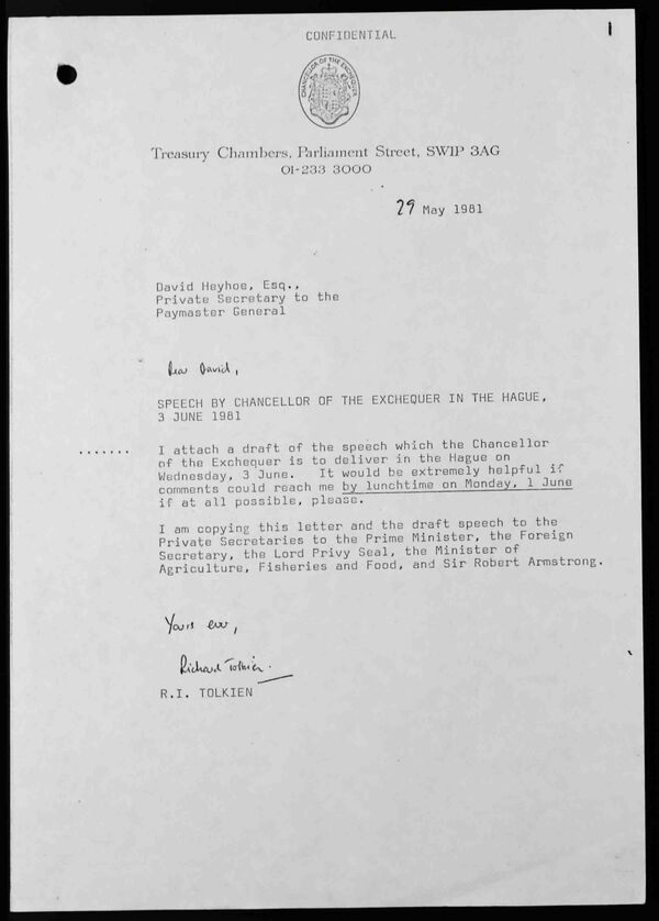 Howe draft cover note National Archives UK Howe draft cover note National Archives UK - Sputnik International