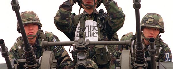South Korean army soldiers take part in a drill against possible attack by North Korean troops (File) South Korean army soldiers take part in a drill against possible attack by North Korean troops (File) - Sputnik International