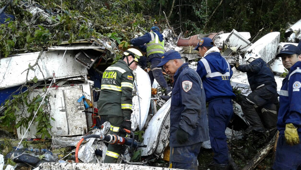 Plane With Brazilian Football Players Crashes in Colombia - Sputnik International