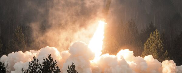 An exhibition missile launch from the Tochka-U tactical complex. (File) - Sputnik International