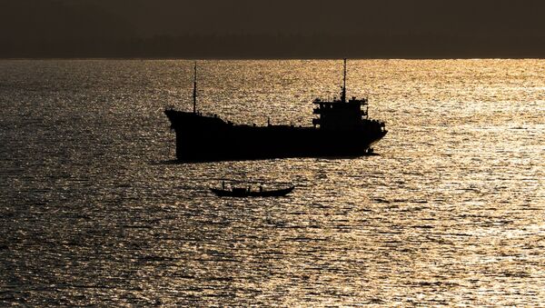 Nigerian Pirates Kidnap Three Russian Sailors in West Africa - Sputnik International