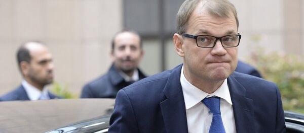 Finland's Prime minister Juha Sipila arrives for an European Union leaders summit on October 20, 2016 at the European Council, in Brussels Finland's Prime minister Juha Sipila arrives for an European Union leaders summit on October 20, 2016 at the European Council, in Brussels - Sputnik International