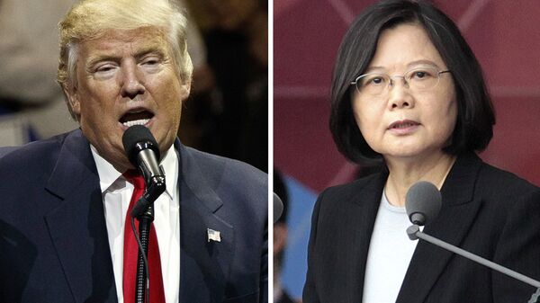 FILE - This combination of two photos shows U.S. President-elect Donald Trump, left, speaking during a USA Thank You tour event in Cincinatti Thursday, Dec. 1, 2016, and Taiwan's President Tsai Ing-wen, delivering a speech during National Day celebrations in Taipei, Taiwan, Monday, Oct. 10, 2016 - Sputnik International