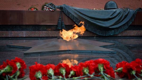 The Tomb of the Unknown Soldier in Moscow's Alexander Garden - Sputnik International