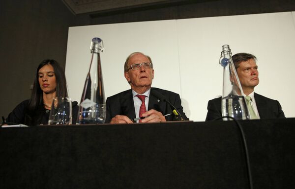 Lawyer Richard McLaren (C) delivers his second and final part of a report for the World Anti-Doping Agency (WADA), at a news conference in London, Britain December 9, 2016. Lawyer Richard McLaren (C) delivers his second and final part of a report for the World Anti-Doping Agency (WADA), at a news conference in London, Britain December 9, 2016. - Sputnik International
