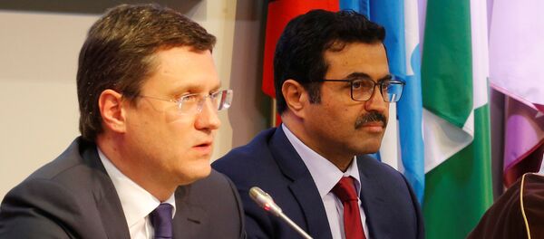 (L-R) Russia's Energy Minister Alexander Novak, OPEC President and Qatar's Energy Minister Mohammed al-Sada and Saudi Arabia's Energy Minister Khalid al-Falih address a news conference after a meeting of the Organization of the Petroleum Exporting Countries (OPEC) in Vienna, Austria, December 10, 2016 (L-R) Russia's Energy Minister Alexander Novak, OPEC President and Qatar's Energy Minister Mohammed al-Sada and Saudi Arabia's Energy Minister Khalid al-Falih address a news conference after a meeting of the Organization of the Petroleum Exporting Countries (OPEC) in Vienna, Austria, December 10, 2016 - Sputnik International