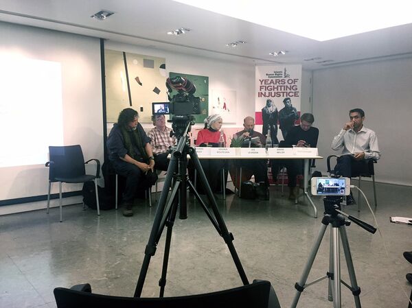 Panel of Speakers at the Islamophobia Conference 2016 - Sputnik International