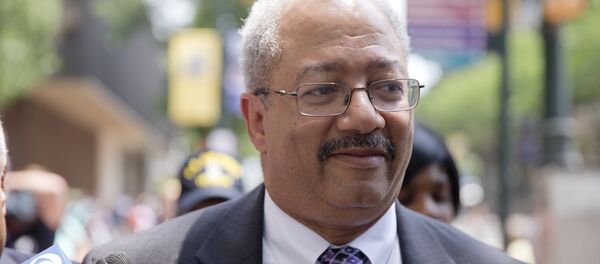 Rep. Chaka Fattah, D-Pa., walks after leaving the federal courthouse in Philadelphia, Tuesday, June 21, 2016 - Sputnik International
