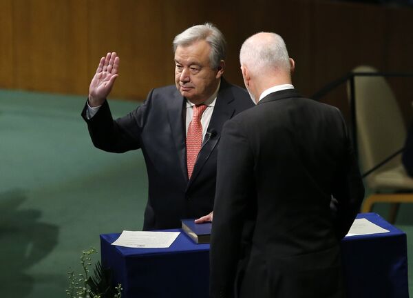 Antonio Guterres (L) is sworn in as UN secretary general during the Oath of office of the Secretary-General December 12, 2016 at the United Nations in New York Antonio Guterres (L) is sworn in as UN secretary general during the Oath of office of the Secretary-General December 12, 2016 at the United Nations in New York - Sputnik International