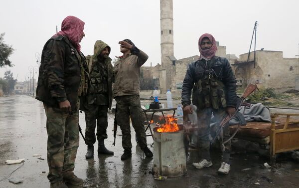 Servicemen in the liberated district of eastern Aleppo - Sputnik International