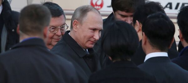 Russian President Vladimir Putin arrives at Yamaguchi Ube Airport in Ube, Japan, December 15, 2016. Russian President Vladimir Putin arrives at Yamaguchi Ube Airport in Ube, Japan, December 15, 2016. - Sputnik International