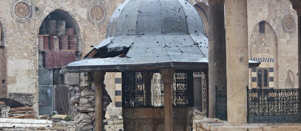 Damage to the Umayyed Mosque in Old City, East Aleppo, used as a sniper centre by Nusra Front and Ahrar Al Sham - Sputnik International