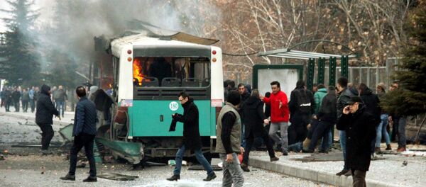 People react after a bus was hit by an explosion in Kayseri, Turkey, December 17, 2016 People react after a bus was hit by an explosion in Kayseri, Turkey, December 17, 2016 - Sputnik International