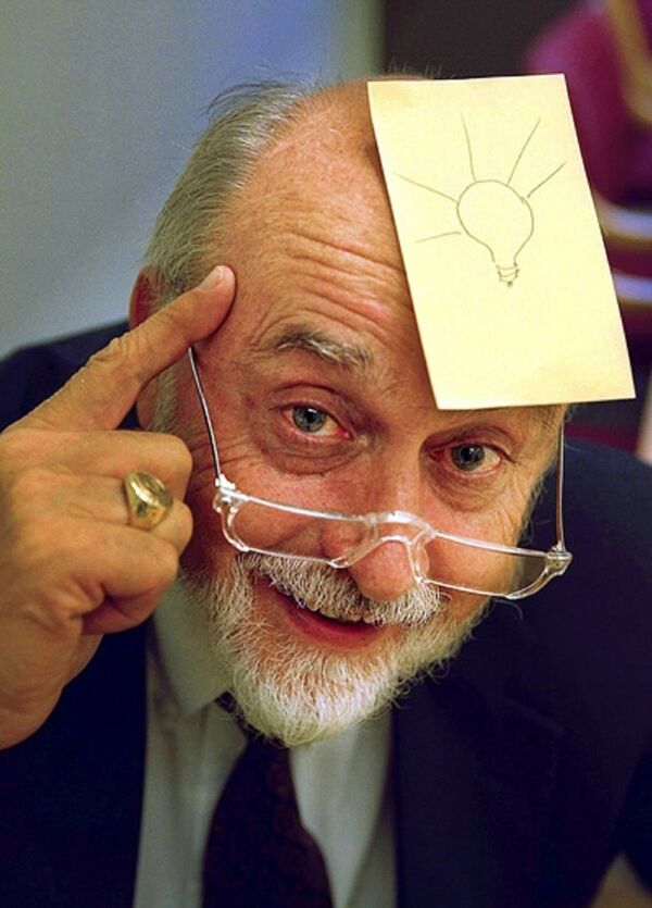 Arthur Fry, inventor of the Post-it Note Arthur Fry, inventor of the Post-it Note - Sputnik International