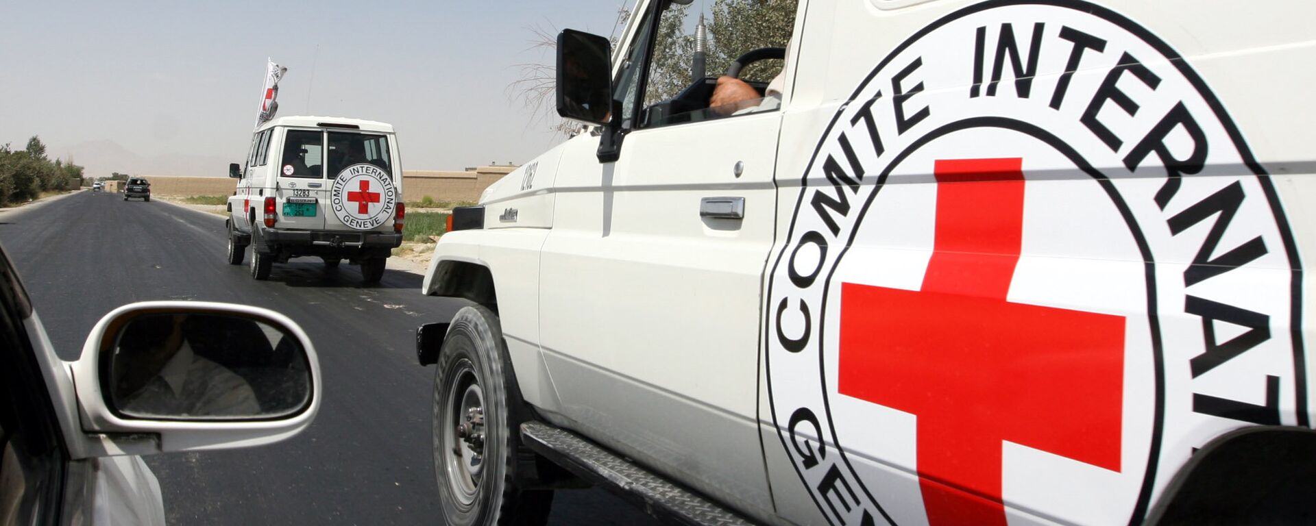 On Monday, a group of unidentified armed men stopped two vehicles with ICRC staff members traveling from the city of Mazar-e-Sharif to Kunduz and took one of the employees. - Sputnik International, 1920, 24.05.2022