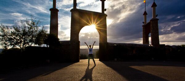 Shadow Shadow - Sputnik International