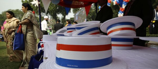 Hats in U.S. national colors made in China are kept for the use of people coming in to watch the counting of votes for the U.S. presidential elections, at the U.S. ambassador's residence, in New Delhi, India, Wednesday, Nov. 9, 2016 - Sputnik International