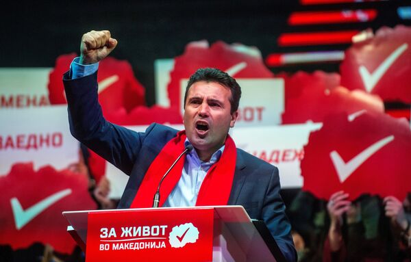 This file photo taken on December 04, 2016 shows the leader of the main Macedonian opposition Social Democrats Zoran Zaev delivering a speech during a pre election rally in Skopje on December 4, 2016 This file photo taken on December 04, 2016 shows the leader of the main Macedonian opposition Social Democrats Zoran Zaev delivering a speech during a pre election rally in Skopje on December 4, 2016 - Sputnik International