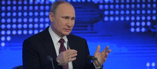 Russian President Vladimir Putin attends his annual end-of-year news conference in Moscow, Russia Russian President Vladimir Putin attends his annual end-of-year news conference in Moscow, Russia - Sputnik International