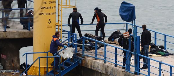 Rescue operation at Russian Defense Ministry's TU-154 aircraft crash site in Sochi Rescue operation at Russian Defense Ministry's TU-154 aircraft crash site in Sochi - Sputnik International