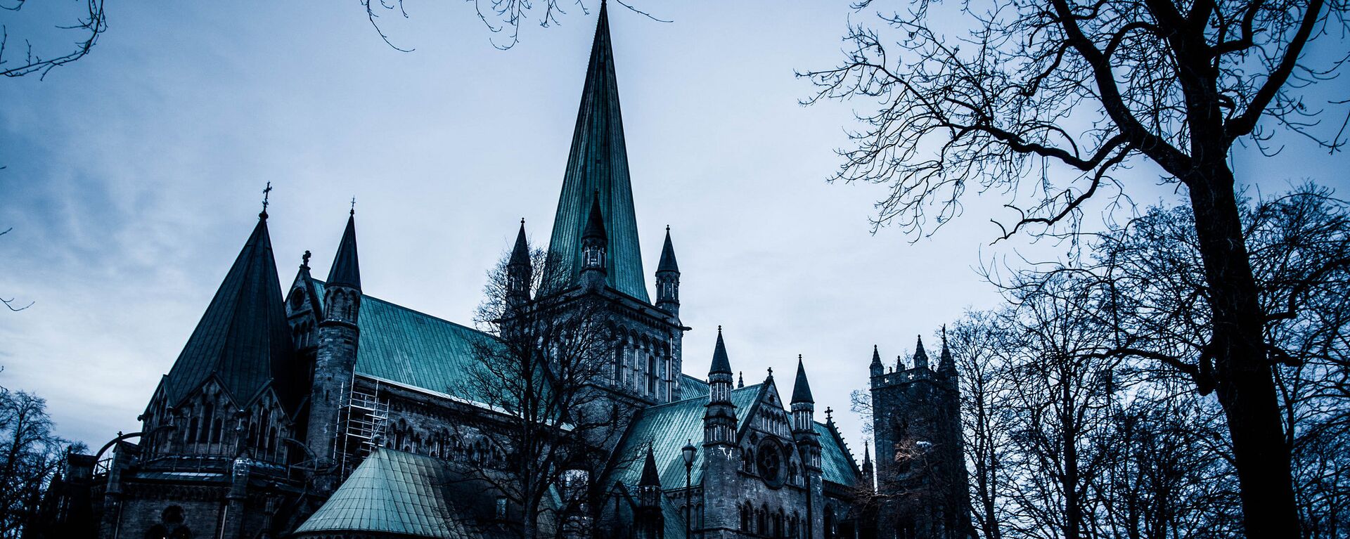 Nidaros Cathedral is a Church of Norway cathedral located in the city of Trondheim in Sør-Trøndelag country, Norway - Sputnik International, 1920, 26.11.2021