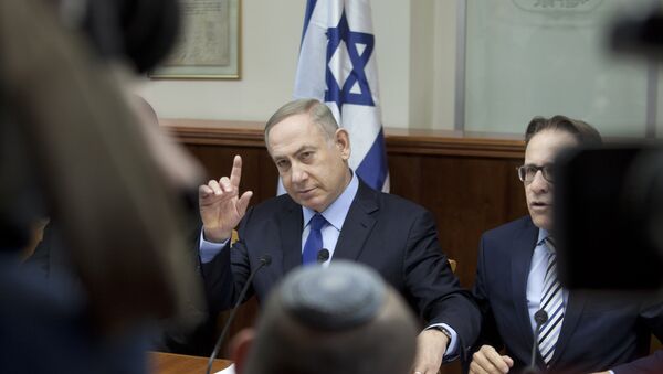 sraeli Prime Minister Benjamin Netanyahu chairs the weekly cabinet meeting in Jerusalem on December 25, 2016 - Sputnik International
