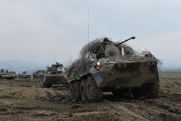 BTR-82A armored personnel carriers during a training exercise - Sputnik International