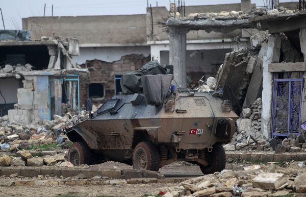 A Turkish military armored vehicle drives in the northern Syrian rebel-held town of al-Rai, Syria January 5, 2017 - Sputnik International