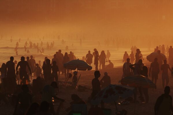 The World Bathed in Backlight - Sputnik International