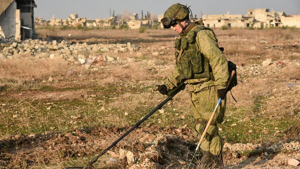 Military engineers of the Russian Army's international counter-mine center continue the demining operation in eastern Aleppo, Syria - Sputnik International