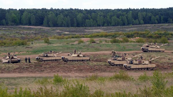 US troops with Abrams tanks. Poland (File) - Sputnik International
