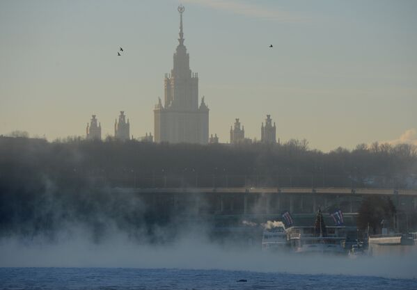 Coldest in Over 100 Years: Moscow Celebrates Christmas With a Shiver - Sputnik International
