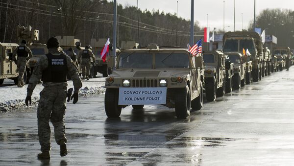 American soldiers are pictured during a welcome ceremony at the Polish-German border in Olszyna, Poland on January 12, 2017 - Sputnik International