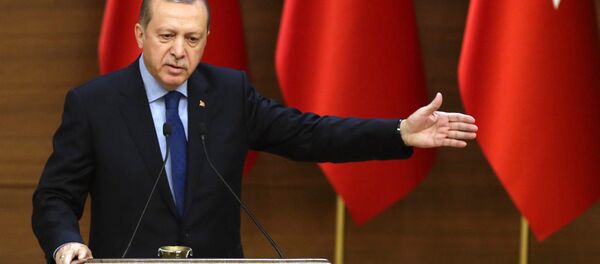 Turkish President Recep Tayyip Erdogan delivers a speech during the 31st Mukhtars (local administrators) meeting at Presidential Complex in Ankara on December 7, 2016. - Sputnik International