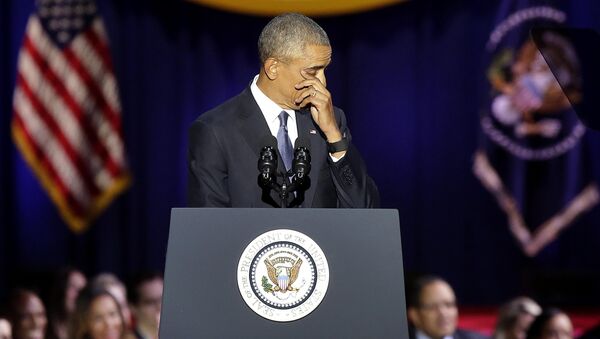 US President Barack Obama cries as he speaks during his farewell address in Chicago, Illinois on January 10, 2017 - Sputnik International
