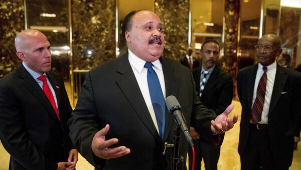 Martin Luther King III, son of Martin Luther King Jr. speaks to members of the media following a meeting with President-elect Donald Trump at Trump Tower in New York, Monday, Jan. 16, 2017. - Sputnik International