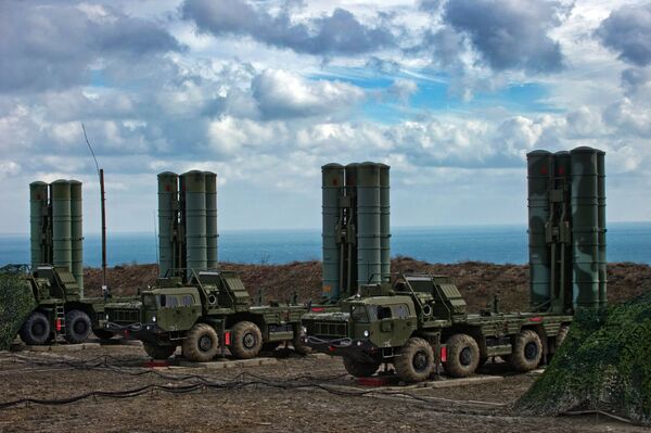 S-400 regiment enters on duty in Crimea S-400 regiment enters on duty in Crimea - Sputnik International