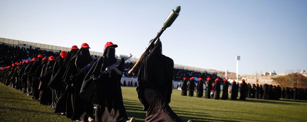 Women loyal to the Houthi movement parade to show support to the movement in Sanaa, Yemen Women loyal to the Houthi movement parade to show support to the movement in Sanaa, Yemen - Sputnik International