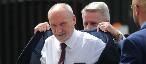 Polish Defense Minister Antoni Macierewicz (File) - Sputnik International