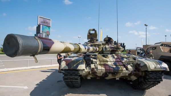 A modified T-72 tank displayed at the ADEX 2016 Azerbaijan International Defense Industry Exhibition in Baku - Sputnik International