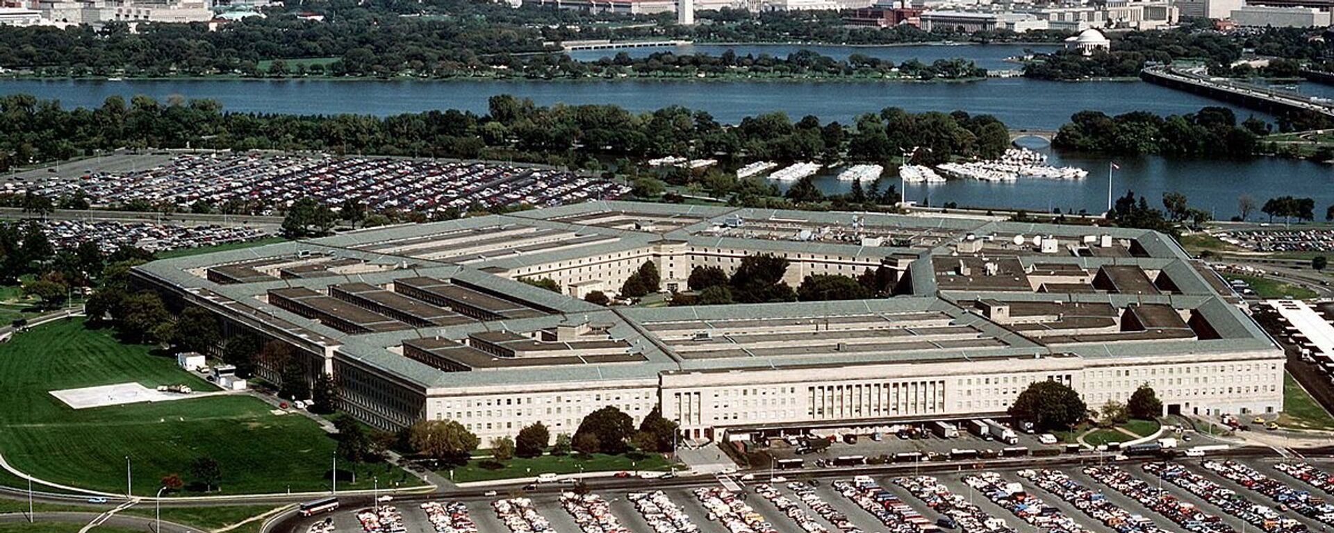 The Pentagon, headquarters of the U.S. Department of Defense - Sputnik International, 1920, 08.04.2023