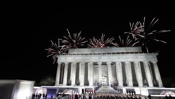 Fireworks at a pre-Inaugural Make America Great Again! Welcome Celebration at the Lincoln Memorial - Sputnik International