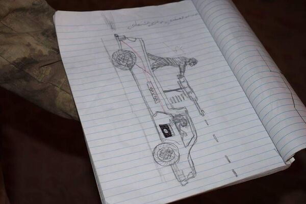 Drawings of children enslaved by Daesh found in Mosul Drawings of children enslaved by Daesh found in Mosul - Sputnik International