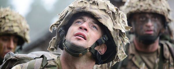 Royal British soldiers conduct the Urban Casualty Evacuation lane during the European Best Squad Competition at the 7th Army’s Joint Multinational Training Command’s, Grafenwoehr training area, Bavaria, Germany, Oct. 20, 2015. Royal British soldiers conduct the Urban Casualty Evacuation lane during the European Best Squad Competition at the 7th Army’s Joint Multinational Training Command’s, Grafenwoehr training area, Bavaria, Germany, Oct. 20, 2015. - Sputnik International