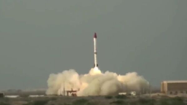 Test Video of Pakistan's Ababeel Missile - Sputnik International