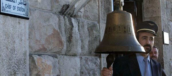 A Syrian railway station employee rings the bell (file) A Syrian railway station employee rings the bell (file) - Sputnik International