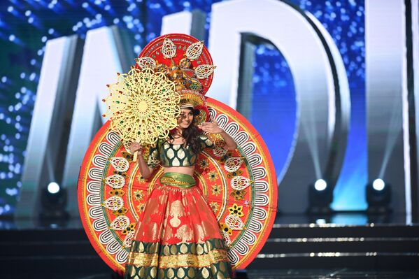 Miss Universe Hopefuls Sport Stunning National Costumes in This Year's Pageant - Sputnik International