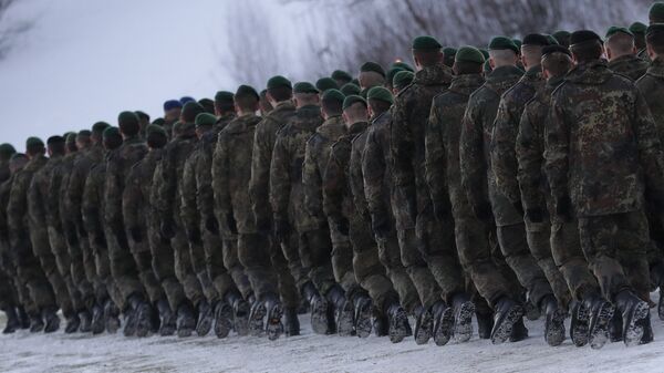 ‘Imagine Firefighters Extinguishing Fires in Slippers’: German Army Blasted Over Lack of Boots for Troops ‘Imagine Firefighters Extinguishing Fires in Slippers’: German Army Blasted Over Lack of Boots for Troops - Sputnik International
